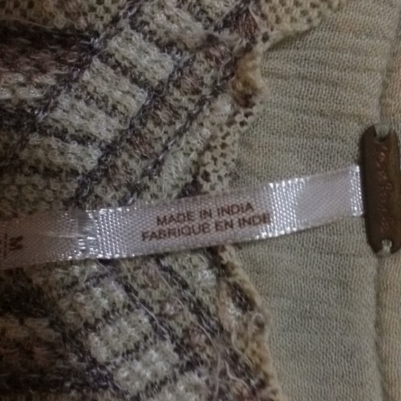 Dress - Picture 3 of 3